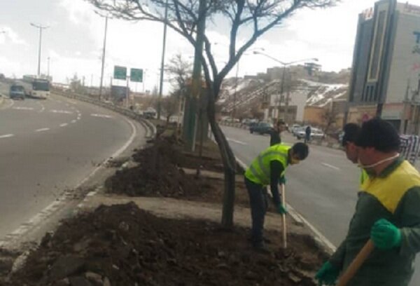 مسئول امور فضای سبز شهرداری منطقه ۵ تبریز خبر داد: آغاز اقدامات استقبال از بهار در ۲۵ پارک و بوستان محله ای