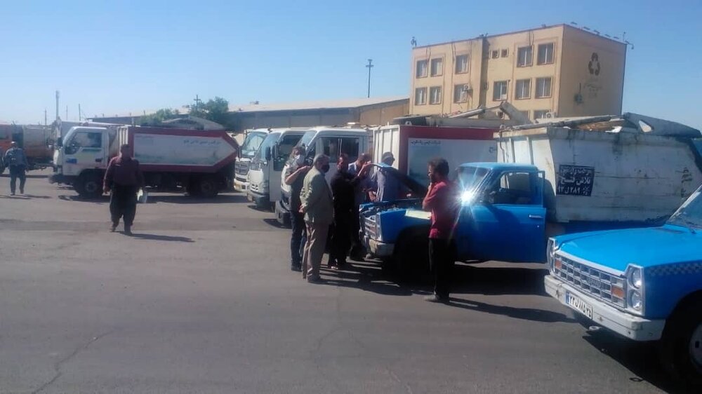 توسط کارشناسان سازمان مدیریت پسماندشهرداری تبریز صورت گرفت؛ معاینه فنی خودروهای جمع آوری و حمل پسماندهای شهری