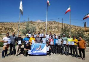 صعود موفق تیم کوهنوردی پتروشیمی تبریز به قله دماوند