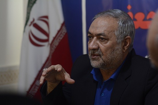 نگاه جزیره ای، جناح بندی  موجب گسستگی و اخلال در نظم جامعه می شود/اگر انقلاب کشتی هست دریای آن خون است