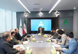 نشست مدیرعامل سازمان منطقه آزاد ارس با هیات مدیره تعاونی شاهمار مزرعه/ اصلاح الگوی کشت برای تولید محصولات کشاورزی صادرات محور