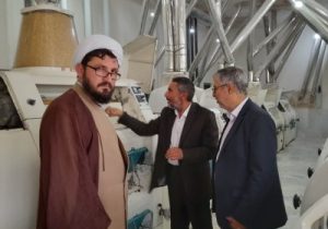 بازدید رئیس دادگستری و دادستان  از کارخانه  تولید آرد شهرستان هشترود