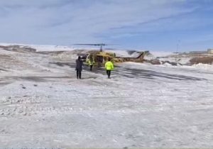 نجات جوان ۱۶ ساله چاراویماقی از چنگال حادثه با امداد هوایی در شرایط کولاک