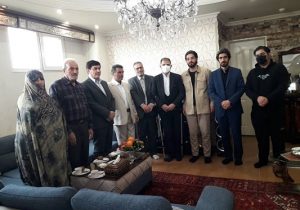 دیدار جمعی از مسولان استانی و کشوری بنیاد شهد و امور ایثارگران ازخانوده شهید رسول زارع زاده