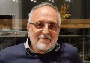 اکبر اعلمی: رأی پهلوی در آمریکا، تاج توهمی را هم از سرش انداخت
