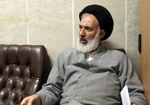 آیت الله ایازی: امروز ازدواج کردن یک دختر ۱۳ ساله ظلم است