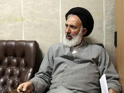 آیت الله ایازی: امروز ازدواج کردن یک دختر ۱۳ ساله ظلم است