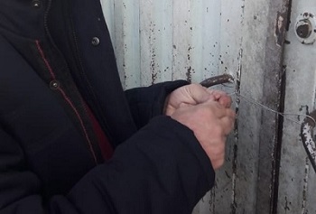 پلمب یک واحد کشتارگاه صنعتی طیور غیر بهداشتی در استان آذربایجان شرقی