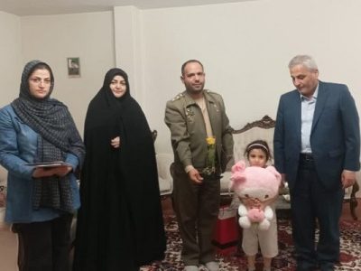 تکریم دختران شهدا توسط مدیرکل بنیاد شهید آذربایجان شرقی به مناسبت روز دختر