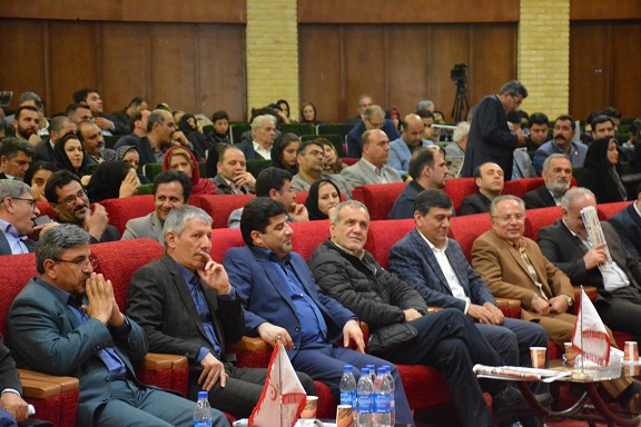 پنجمین همایش تجلیل از فعالان فرهنگی ، اقتصادی و اجتماعی آذربایجان شرقی برگزار شد