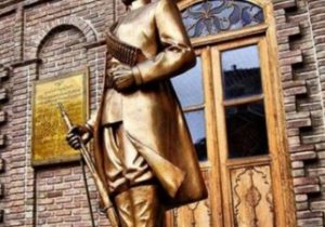 تبریز بودکه مشروطه را شکل داد/بدون تبریز مشروطه رخ نمی داد