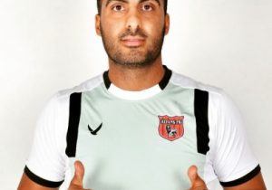 فردی منحصر به فرد که لژیونر  ایرانی را به  مسیر پیشرفت هدایت کرد