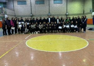 تیم بدمینتون دختران مقطع متوسطه دوم منطقه هشترود، قهرمان مسابقات دانش آموزی استان شد