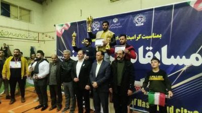 برگزاری مسابقه پرس سینه در هشترود به مناسبت گرامیداشت اعیاد شعبانیه و هفته جوان