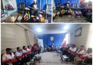 دیدار اعضای جمعیت هلال احمر هشترود با  امام جمعه شهرستان