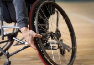 ضرورت توجه به تسهیل حضور جانبازان و توان‌یابان در ورزشگاهها