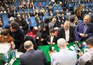 جمع آوری ۳۰ میلیارد تومان در جشن گلریزان تبریز