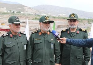 تاکید فرمانده سپاه بر تسریع در طرح تعریض جاده جلفا به کلاله