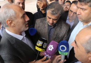 حضور معاون رئیس جمهور و رئیس سازمان برنامه و بوجه کشور در مجموعه ورزشی یادگار امام (ره) تبریز