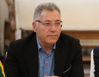  در اندیشه ساختار قوی و مقتدر در فوتسال و والیبال هستیم