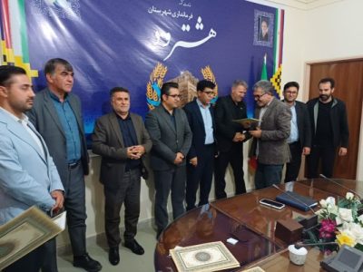 تجلیل فرماندار هشترود از خبرنگار خبرگزاری آریا