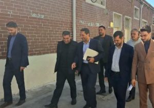 بازدید  دادستان عمومی و انقلاب مرکز استان آذربایجان شرقی از قسمتهای مختلف زندان مرکزی تبریز