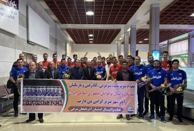 با استقبال هیات والیبال استان آذربایجان شرقی؛ تیم ملی والیبال نوجوانان وارد تبریز شد