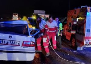 تریلی در اتوبان پیامبر اعظم تبریز یک سمند را زیر گرفت/ دو سرنشین فوت و سه نفر مصدوم شد