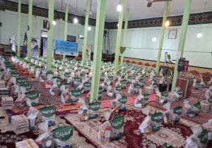 توزیع ۶۰۰ بسته معیشتی در هشترود