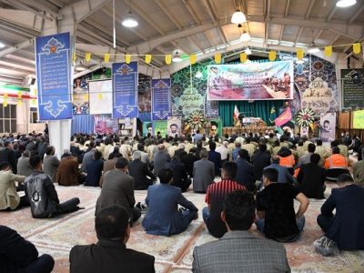 شهدای جهادسازندگی بدون اسلحه خط شکن بودندو سینه دشمن رامی شکافتند