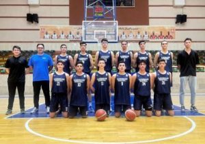 صعود خانه بسکتبال آذربایجان شرقی به یک‌چهارم نهایی