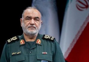 ماجرای تماس تلفنی ساعت ۱/۵ بامداد سردار سلامی به رئیس صدا و سیما درباره حمله اسرائیل/ باید سرپل‌ها را شناخت