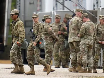 عقب نشینی اجباری ترامپ؛ خروج گارد ملی از شهرهای دموکرات