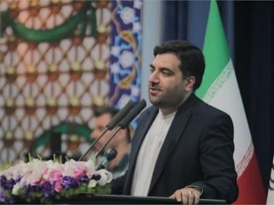 ارزش فرهنگ و هنر دینی در جامعه ایرانی پابرجاست