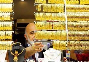ریزش دور از انتظار قیمت ها در بازار طلا و ارز؛ تغییر قیمت سکه نزدیک به ۳۰ درصد