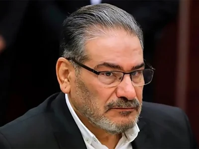 ستایش (فاطمه) شمخانی در ماجرای مهسا امینی در اروپا کشف حجاب کرد/ اگر انقلاب نشده بود، خانواده شمخانی نهایتا چند لنج داشت