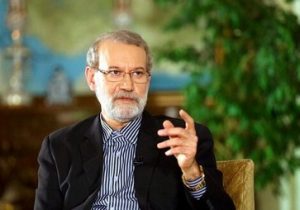 علی لاریجانی سکوتش را شکست: وقتی ۵۰ درصد بانوان کشور حجاب کاملی ندارند نباید پلیس را درگیر ماجرا کرد