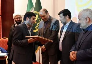 تجلیل از رئیس سازمان جهاد کشاورزی استان آذربایجان شرقی توسط مقام عالی وزارت جهاد کشاورزی