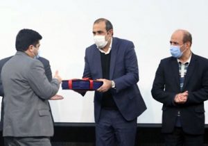 تجلیل رئیس سازمان مدیریت وبرنامه ریزی استان آذربایجان شرقی از مهندس فتحی