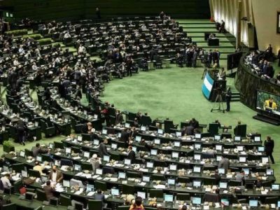 تعطیلی پنج‌شنبه‌ها مجددا در مجلس‌ تصویب شد