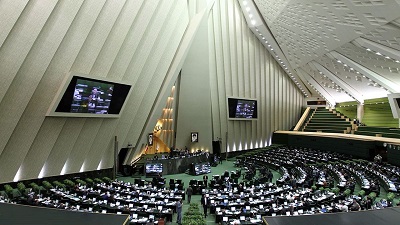 کلیات لایحه متناسب‌سازی حقوق کارکنان دولت و بازنشستگان تصویب شد