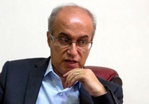 اگر با همین بودجه جلو برویم، قیمت داروهای خارجی حداقل ۳ تا ۵ برابر افزایش مییابد