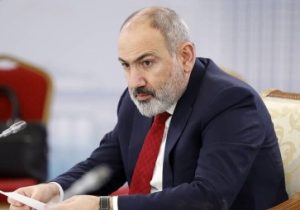 فرود اضطراری بالگرد نخست وزیر ارمنستان