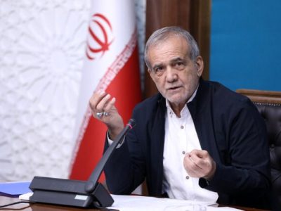 تفاوت ادبیات پزشکیان و تندروهای جنگ طلب درباره انتخابات آمریکا/ کار نباید به دست جنگ طلب ها بیفتد